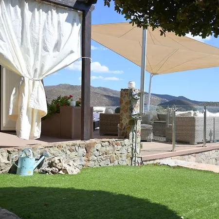 Mowgli House - Sardinia Sea View 杰若米斯