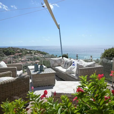 Vila Mowgli House - Sardinia Sea View *